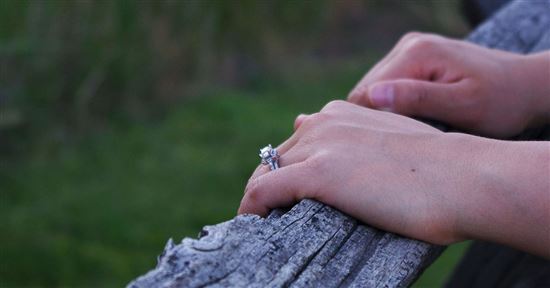 New picher video download song hindi hd 2019 How much does it cost to have a wedding ring made bigger